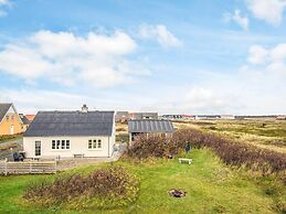 6 Person Holiday Home in Harboore