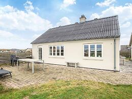 6 Person Holiday Home in Harboore