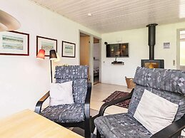 6 Person Holiday Home in Millinge