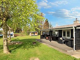 6 Person Holiday Home in Hadsund
