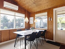 6 Person Holiday Home in Hadsund
