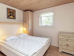 5 Star Holiday Home in Spottrup