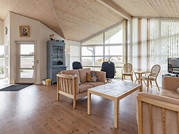 5 Star Holiday Home in Spottrup