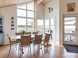 5 Star Holiday Home in Spottrup