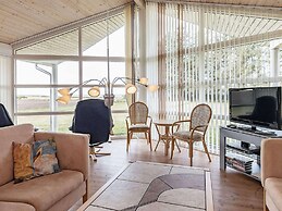 5 Star Holiday Home in Spottrup