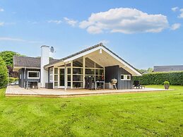 6 Person Holiday Home in Aabenraa