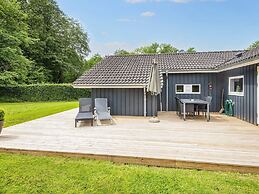 6 Person Holiday Home in Aabenraa