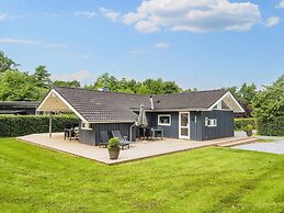 6 Person Holiday Home in Aabenraa
