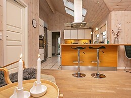 Charming Holiday Home in Væggerløse With Indoor Whirlpool