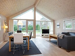 Charming Holiday Home in Væggerløse With Indoor Whirlpool