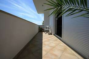 Apartments Nina Hvar town