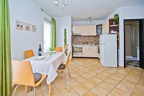 Apartments Nina Hvar town