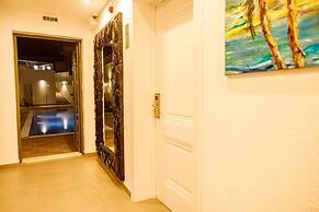 JI Hotel