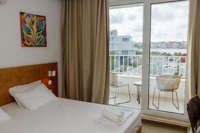 JI Hotel