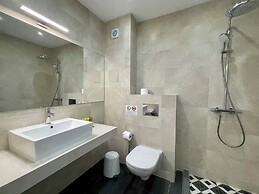 JI Hotel