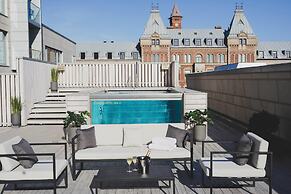Clarion Hotel Sea U