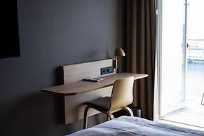 Clarion Hotel Sea U
