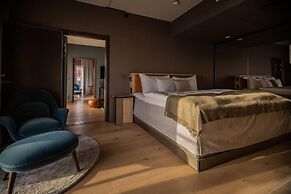 Clarion Hotel Sea U