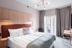 Clarion Hotel Sea U