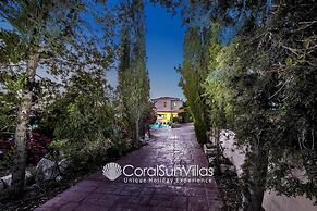 Wonderful Quiet Area, Completely Privacy, Large Private Pool, Colourfu