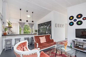 Stylish 2-bed Apartment in Centurion, Pretoria