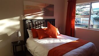 Wave Catcher- Wildbreak Self Catering