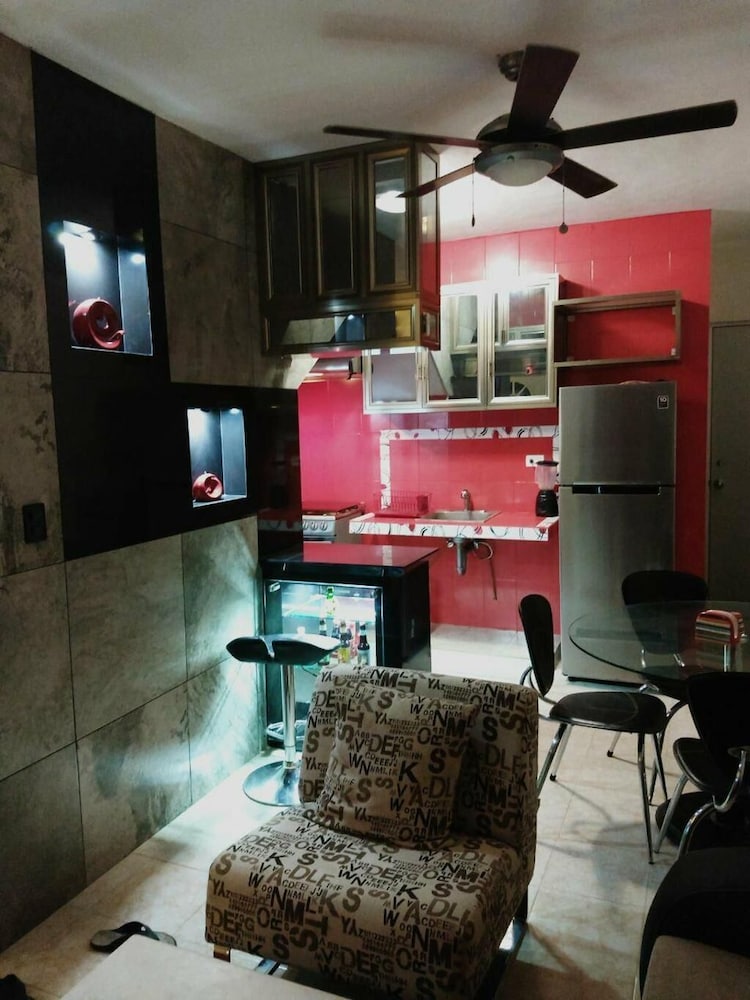 Linda Casita de Cereza