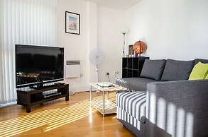 Henry Street - Apt 22