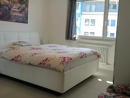 Luxurious And Beautifully Designed Apartment In Saint Moritz - Lets ge