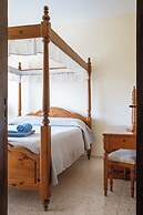 Room-spacious One Bedroom Apartment in P