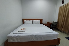 Rich Guesthouse