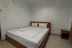 Rich Guesthouse