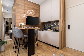 Luxury Number 1 Apartments