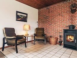7 Person Holiday Home in Frostrup
