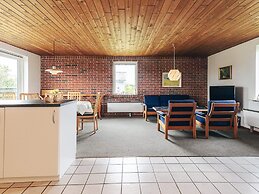 7 Person Holiday Home in Frostrup