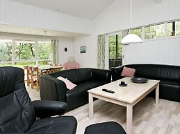 6 Person Holiday Home in Albaek