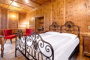 Curt di Clement Eco Mobility Hotel