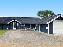5 Star Holiday Home in Vinderup