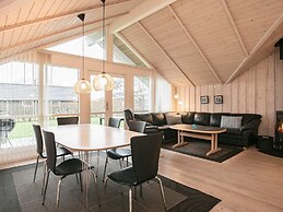 5 Star Holiday Home in Vinderup
