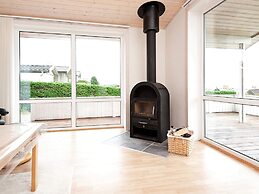 4 Star Holiday Home in Hejls