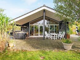 5 Star Holiday Home in Tarm