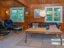 6 Person Holiday Home in Allingabro