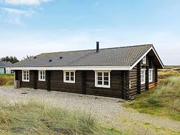 5 Star Holiday Home in Frostrup