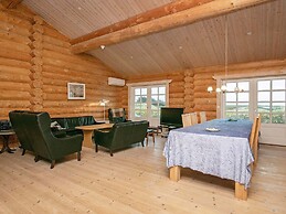 5 Star Holiday Home in Frostrup