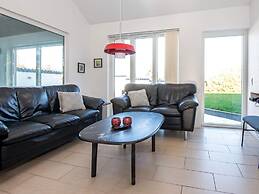 10 Person Holiday Home in Grenaa-by Traum