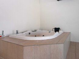 10 Person Holiday Home in Grenaa-by Traum