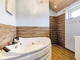 4 Star Holiday Home in Vaeggerlose
