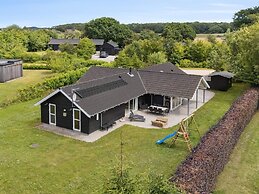 5 Star Holiday Home in Ebeltoft
