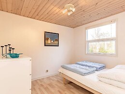 6 Person Holiday Home in Jerup