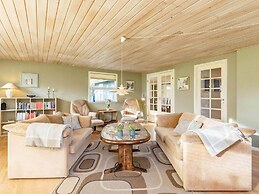 6 Person Holiday Home in Jerup